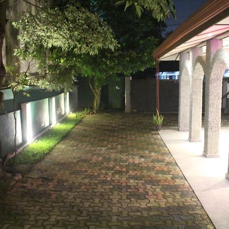 Villaflorence Kadawatha Exterior foto