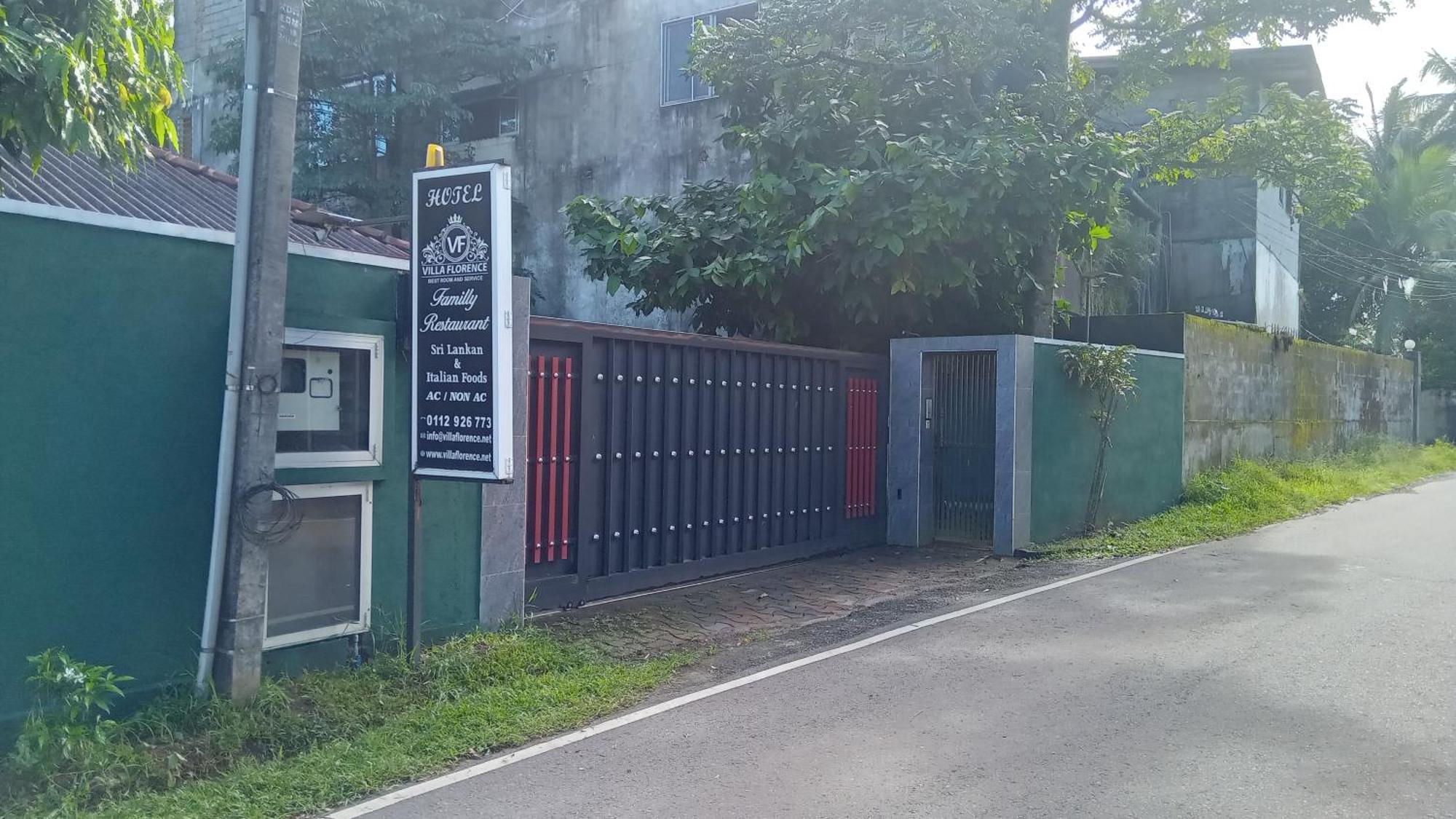 Villaflorence Kadawatha Exterior foto